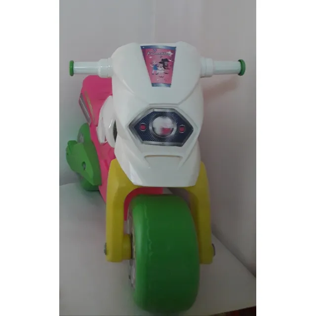 Moto Montable Corre Passillos Juguetes De Niños Vehículos 