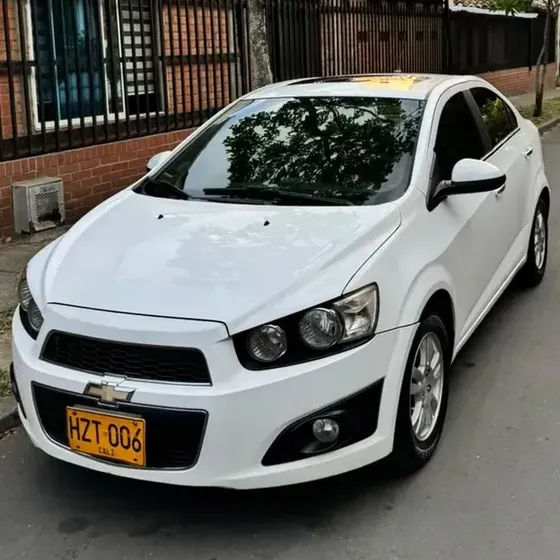 Chevrolet Sonic 2015 1.6 Lt 4 P
