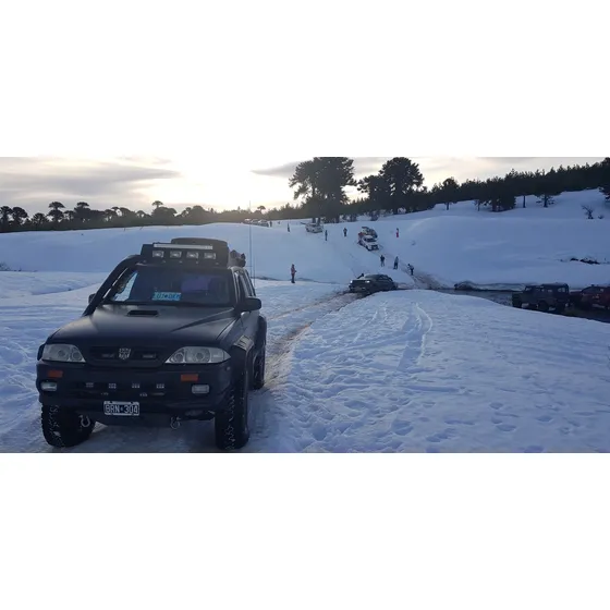 Ssangyong Musso 3.0 Srv Ii Toyota Sw4