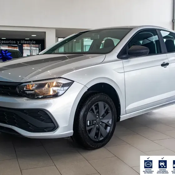 Volkswagen Polo 2026 1.6 Track