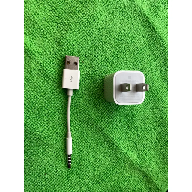 Cargador De Ipod Shuffle Original Apple.