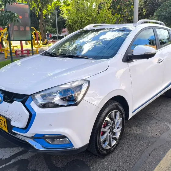JAC Ev 2019 At