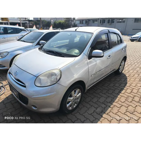 Nissan March 1.6 Sv 16v Flex 4p Manual