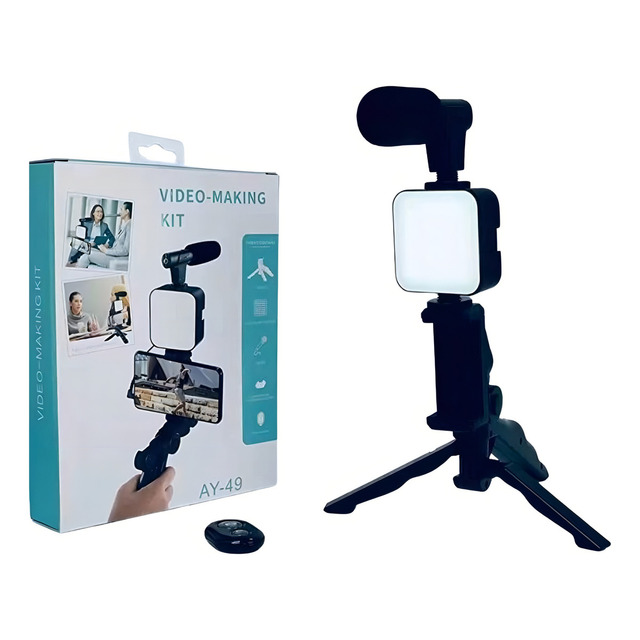 Kit Para Streaming De Vlogs E Microfone Com Luz De Tripé Cor Preto Kit Para Streaming De Vlogs E Microfone Com Luz De Tripé Cor Preto