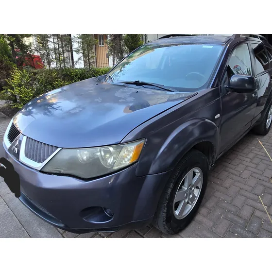 Mitsubishi Outlander 2.4 Ls Basica Aa Ee At