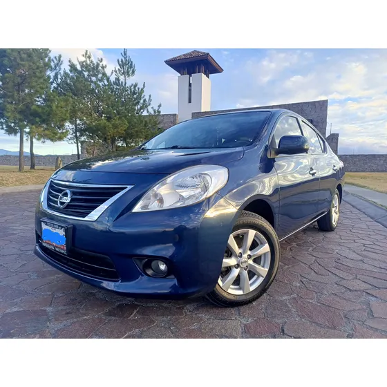 Nissan Versa 1.6 Advance 5vel Mt