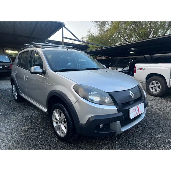 Renault Sandero Stepway 1.6 Privilege 105cv