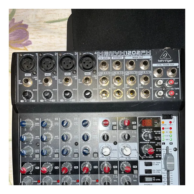 Consola / Mixer Behringer Xenyx 1202fx E