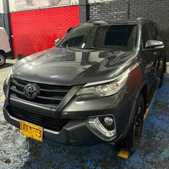 Toyota Fortuner 2017 2.7l 4x2 At