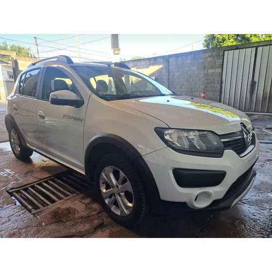 Renault Sandero Stepway 1.6 Privilege 105cv