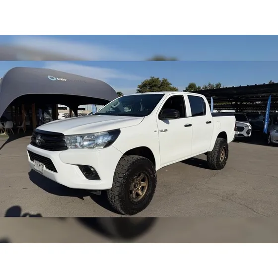 Toyota Hilux 4x4 2.4 Mt Diesel