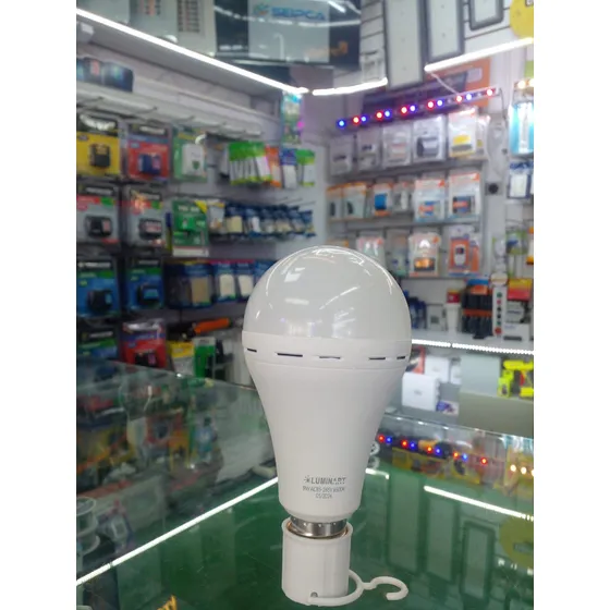 Bombillo Led Marca Luminart Recargable Rosca E27 9w 6500k