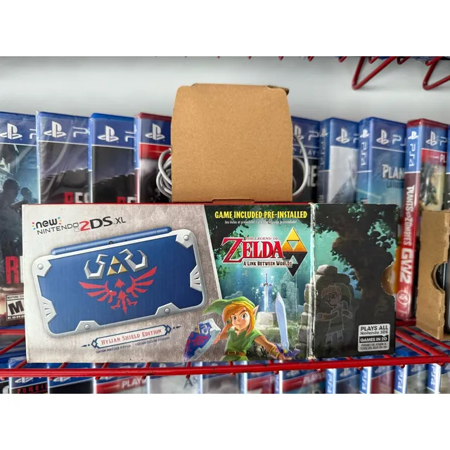 Nintendo New 2ds Xl Hylian Shield Edition Gamers Zone Ags