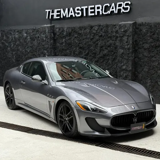 Maserati Granturismo 2013 4.7 Sport