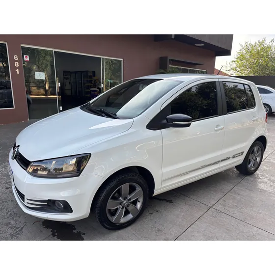 Volkswagen Fox 1.6 Connect Total Flex 5p