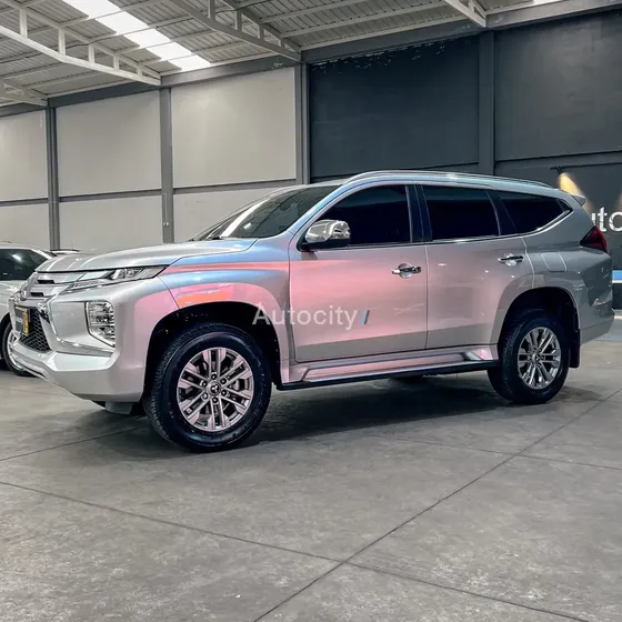 Mitsubishi Montero 2023 3.0 215 Hp