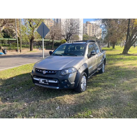 Fiat Strada 1.6 Adventure Cd C/alarma + Capota