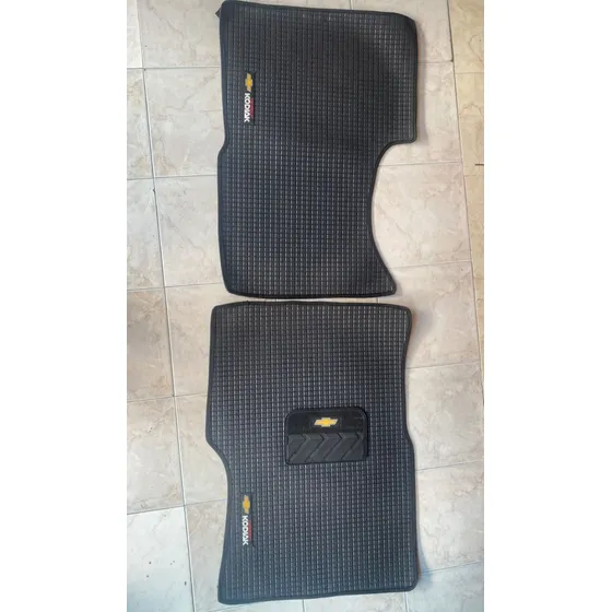 Alfombra De Chevrolet Kodiak En Caucho Pvc 