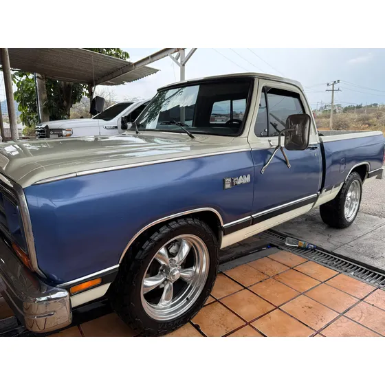 Ram 250 V8