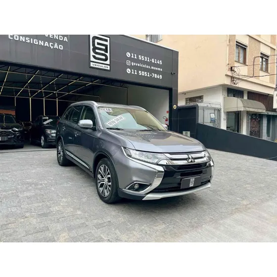 Mitsubishi Outlander 2.0 Comfort 16v Gasolina 4p Automático