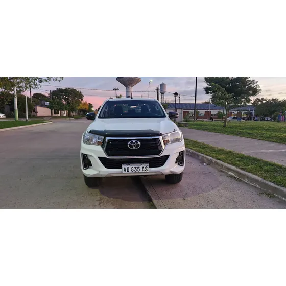 Toyota Hilux Pick-up 2.4 Cd Sr 150cv 4x2