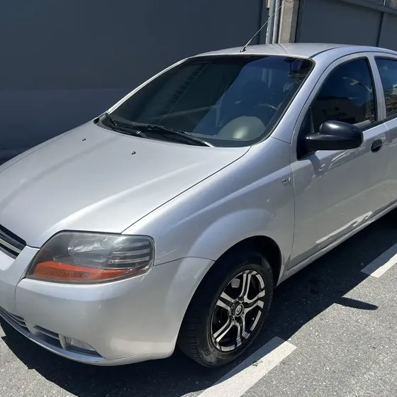 Chevrolet Aveo 2007 1.4 Five