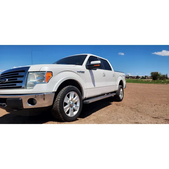 Ford F-150 5.0 Lariat Doble Cabina 4x4