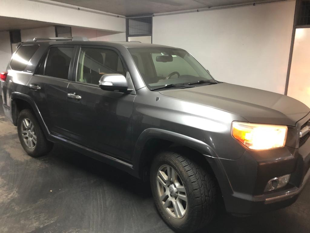 Toyota 4 Runner Limited 4.0 Aut