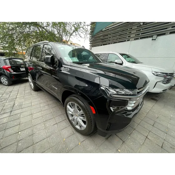 Chevrolet Tahoe 6.2 V8 High Country At