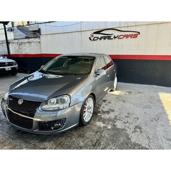 Volkswagen Vento 2.0 Tdi Sportline