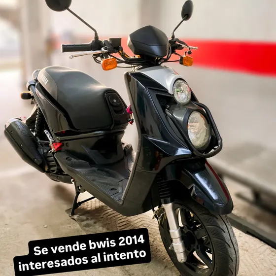 Bwis Color Negra Modelo 2014 Se Entrega Con Papeles Al Día