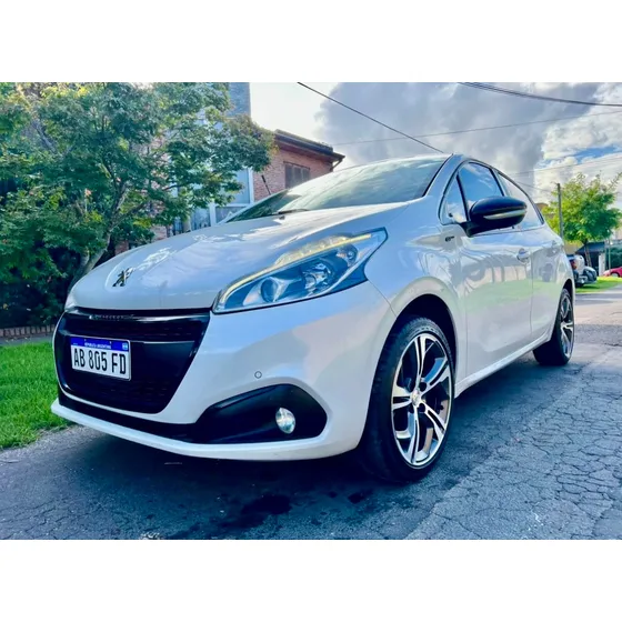 Peugeot 208 1.6 Gt Thp