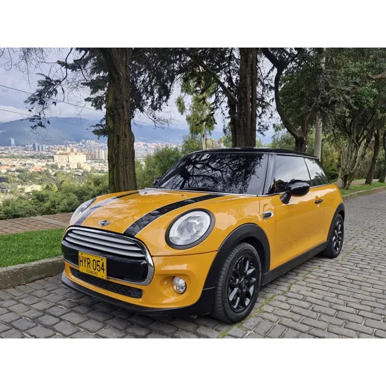 Mini Cooper 1.5 F56 Coupe Salt
