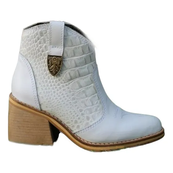 Bota Texana Caña Corta En Blanco Cuero Legitimo- Enora.uy