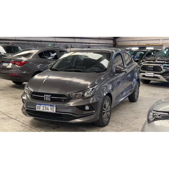 Fiat Cronos 1.8 16v Precision