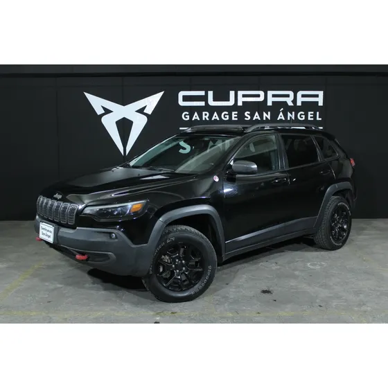 Jeep Cherokee 3.3l Trailhawk At