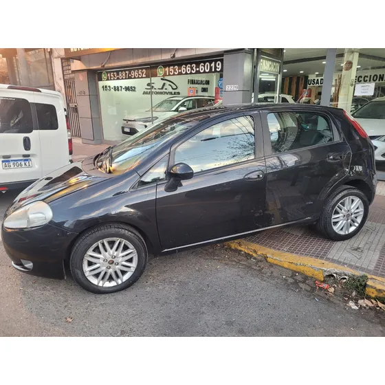 Fiat Punto 1.6 Essence Dualogic
