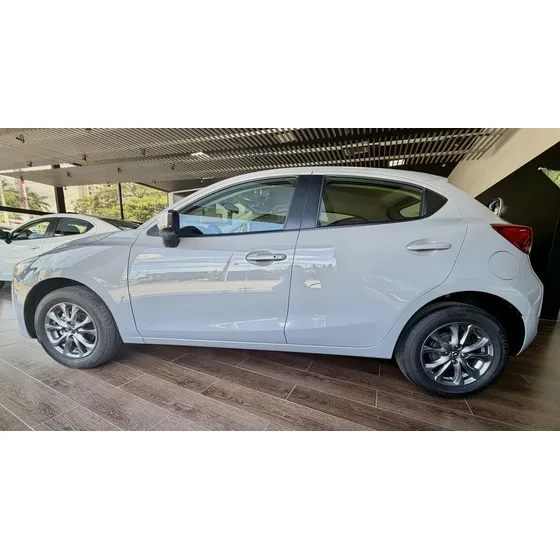 Mazda 2 Sport 2027 1.5 Touring At