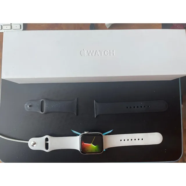 Apple Series 5 Watch (gps) - Aluminio Color Plata De 44 Mm