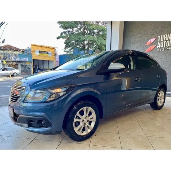 Chevrolet Onix 1.0 Lollapalooza 5p