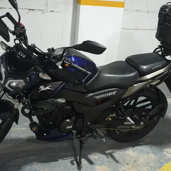 Vendo Tvs Raider 125 2023