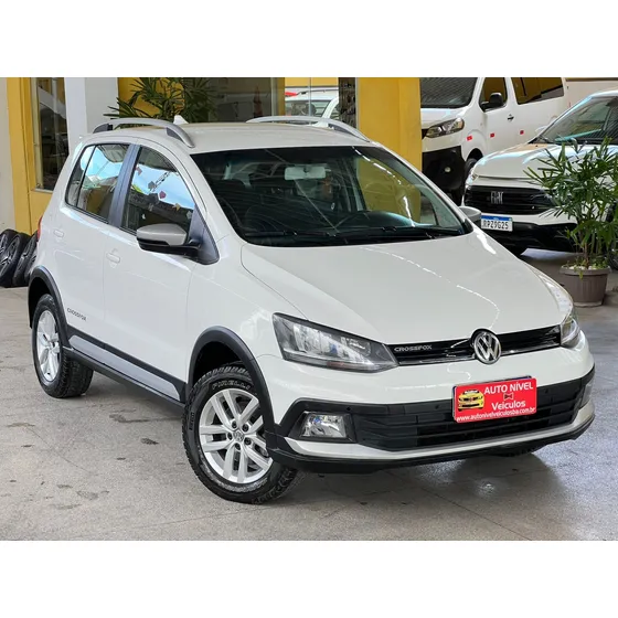 Volkswagen Crossfox Volkswagen Crossfox 1.6 16v Msi I-motion (flex)