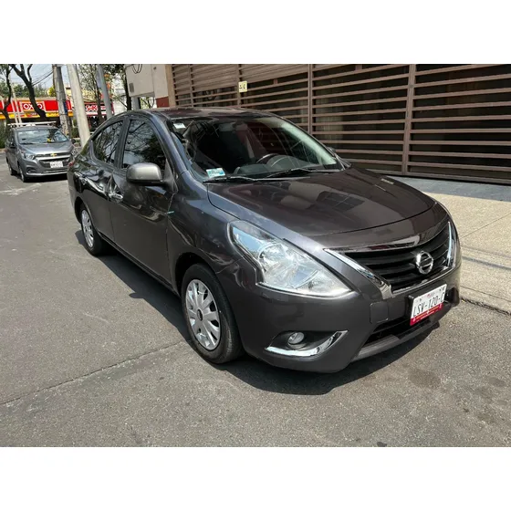 Nissan Versa 1.6 Advance At