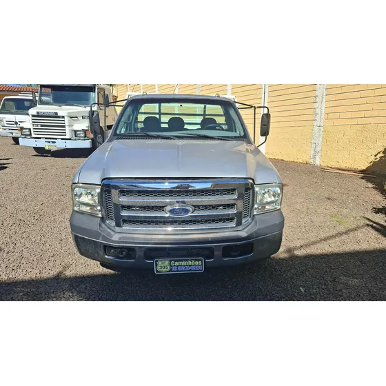 Ford F-350 2004 4.2 Td Xlt 2p