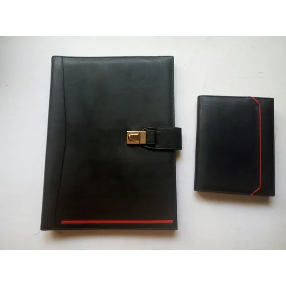 Carpeta Portafolios Con Agenda De Puro Cuero