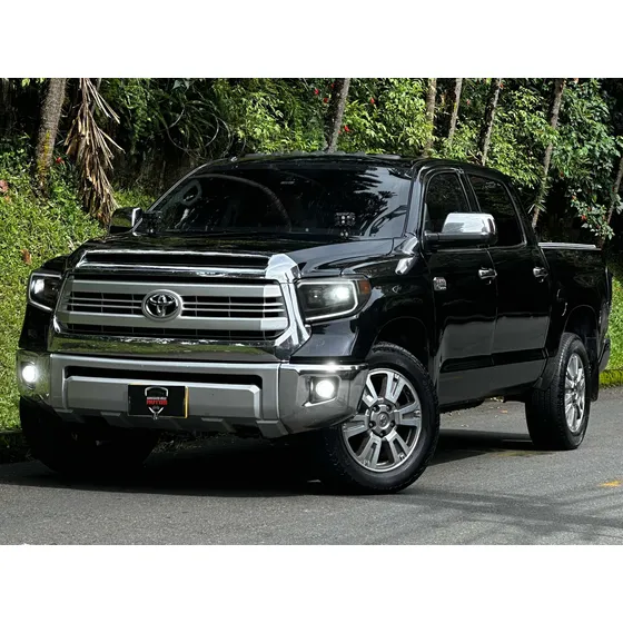 Toyota Tundra 5.7 Crewmax Platinum