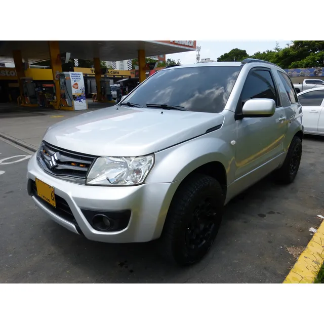 Suzuki Grand Vitara 2.4 Hard Rock