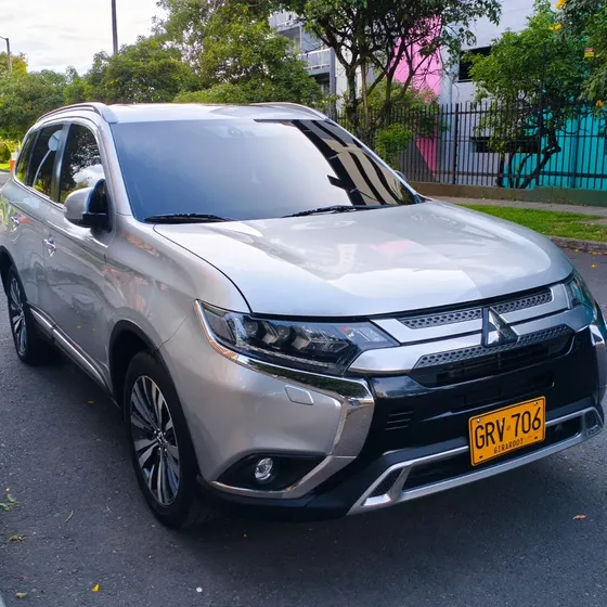 Mitsubishi Outlander 2023 2.4 Kaiteki