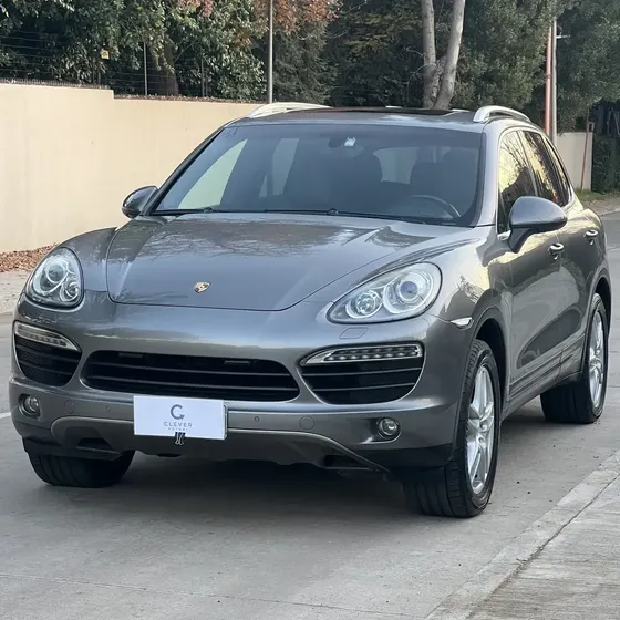 Porsche Cayenne 2011
