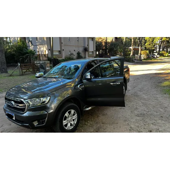 Ford Ranger 2.2 Xlt 4x2 At